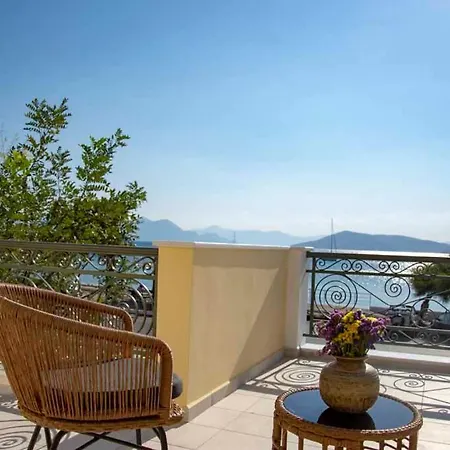 Naias Aegina, Sea-Front Apartment 95 Sqm Apartment